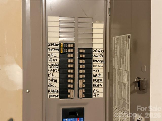 3338 Crutchfield Place, Charlotte, NC 28213