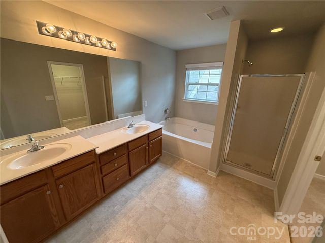 3338 Crutchfield Place, Charlotte, NC 28213