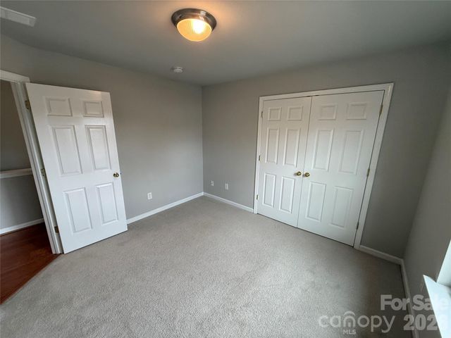 3338 Crutchfield Place, Charlotte, NC 28213