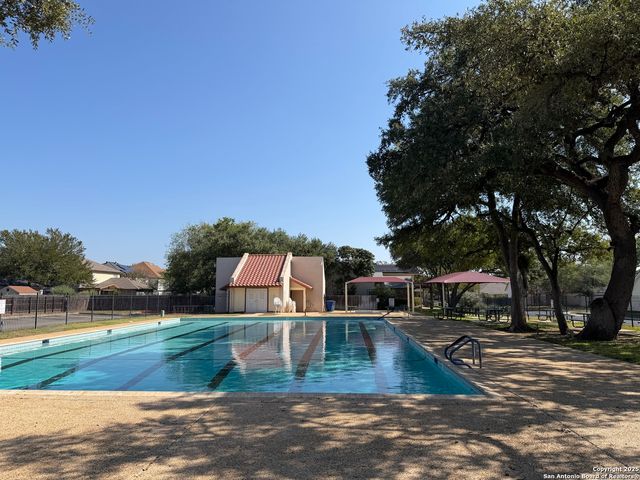 13211 Lost Lake Dr, San Antonio, TX 78249
