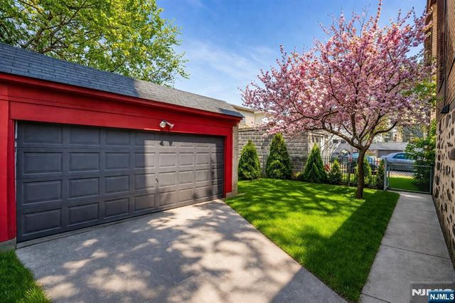 7501 3rd Avenue, North Bergen, NJ 07047