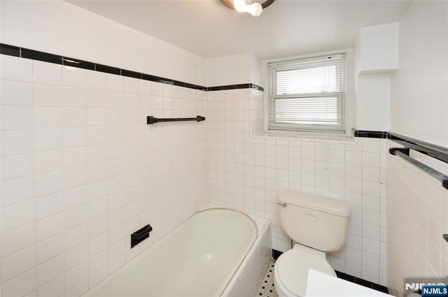 7501 3rd Avenue, North Bergen, NJ 07047