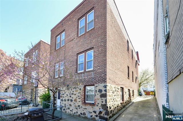 7501 3rd Avenue, North Bergen, NJ 07047