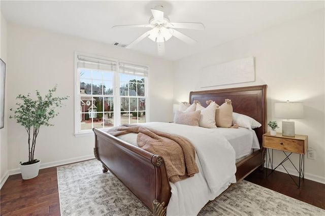 3883 Greensward NW View, Kennesaw, GA 30144