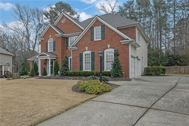 3883 Greensward NW View, Kennesaw, GA 30144