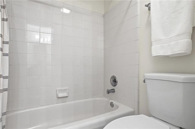 3883 Greensward NW View, Kennesaw, GA 30144