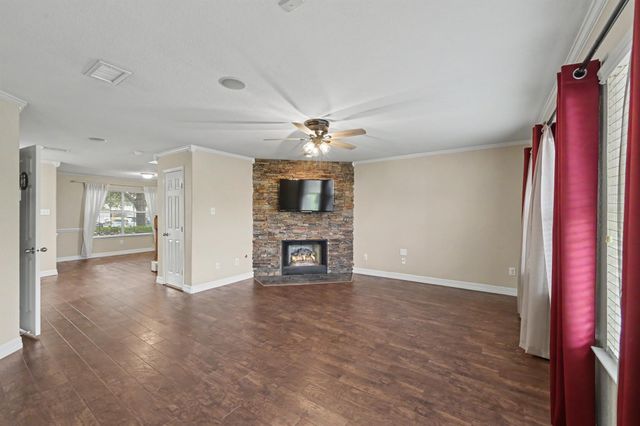 9411 Sagehampton Court, Spring, TX 77379