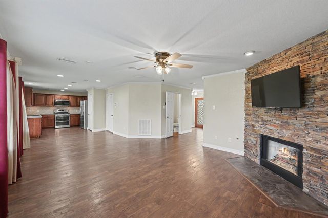 9411 Sagehampton Court, Spring, TX 77379
