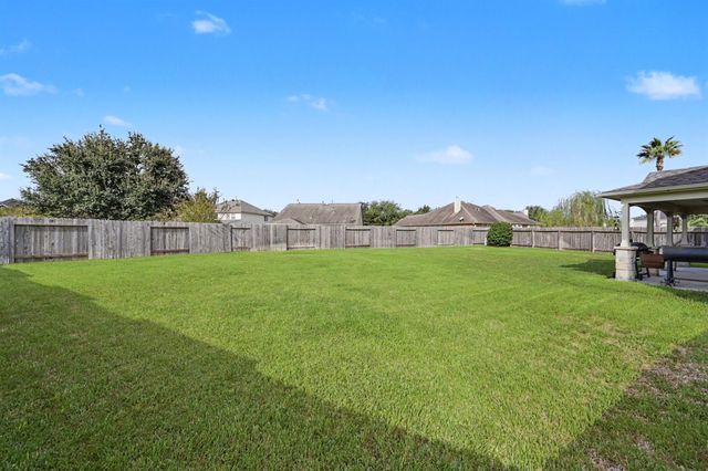 9411 Sagehampton Court, Spring, TX 77379