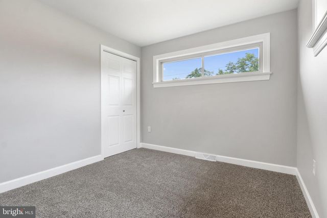 5615 DEVON DR, Harrisburg, PA 17112