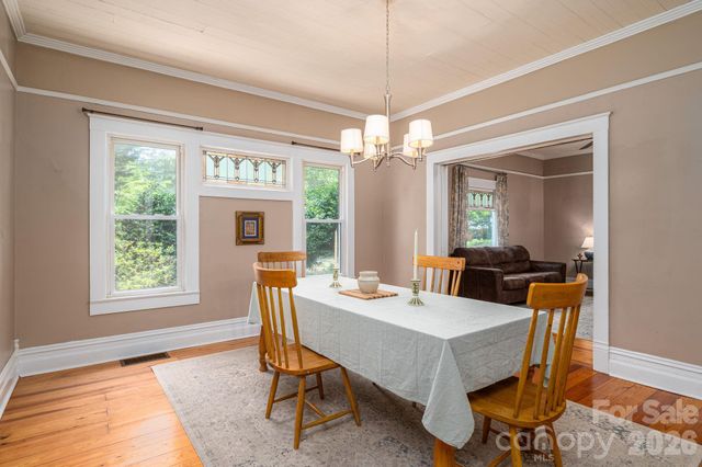 306 W Old Post Road, Cherryville, NC 28021