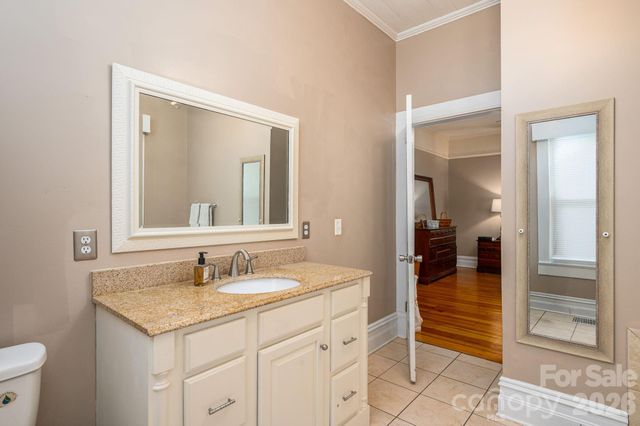 306 W Old Post Road, Cherryville, NC 28021
