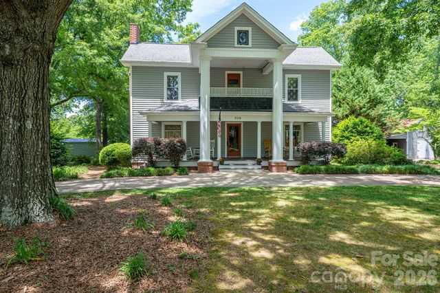 306 W Old Post Road, Cherryville, NC 28021