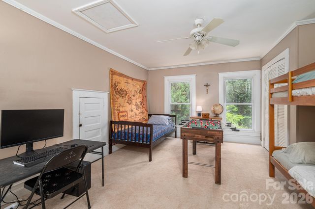 306 W Old Post Road, Cherryville, NC 28021