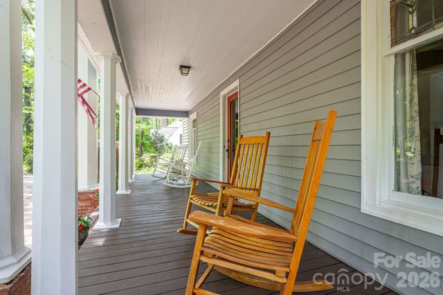 306 W Old Post Road, Cherryville, NC 28021