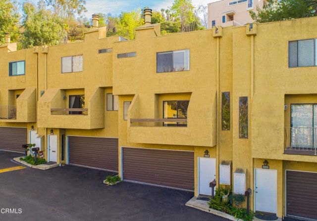 4808 Via Colina, Los Angeles, CA 90042