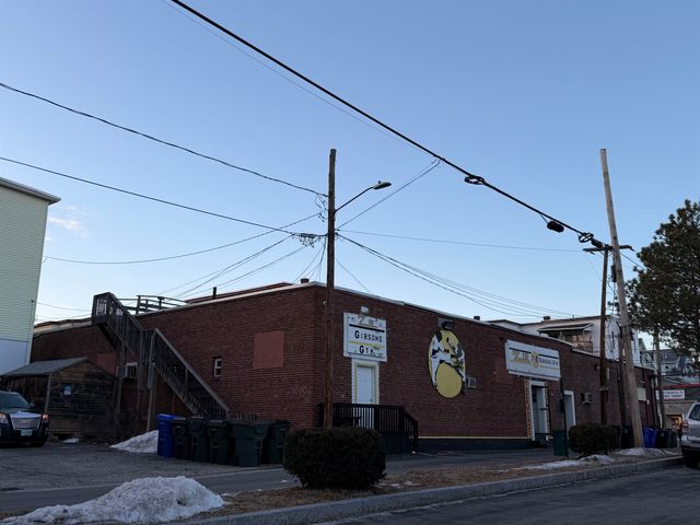 160 AMORY Street, Manchester, NH 03102