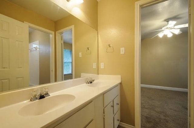 504 W 35th ST, Austin, TX 78705