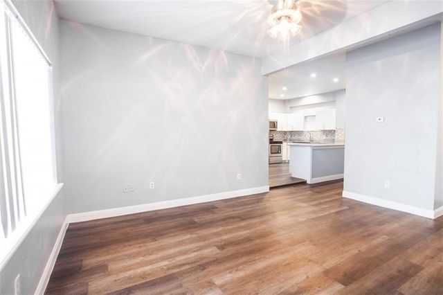 504 W 35th ST, Austin, TX 78705