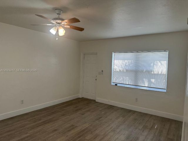 1956 Lincoln St 5, Hollywood, FL 33020