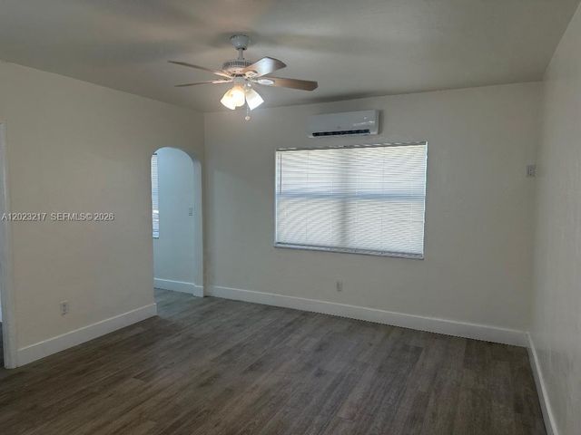 1956 Lincoln St 5, Hollywood, FL 33020