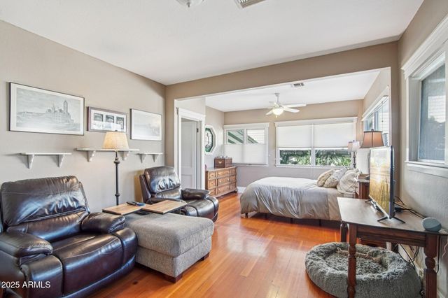 948 S ASH Avenue, Tempe, AZ 85281