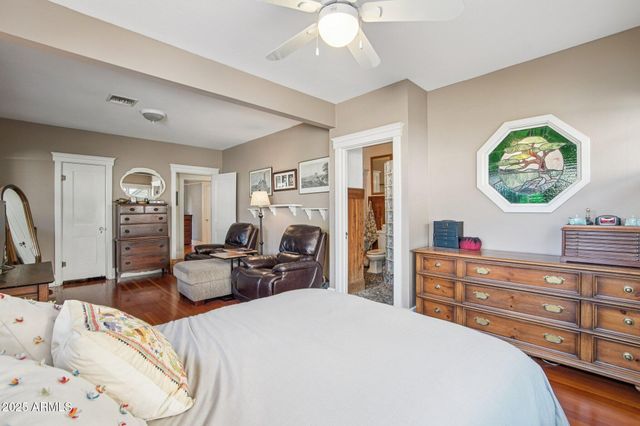 948 S ASH Avenue, Tempe, AZ 85281