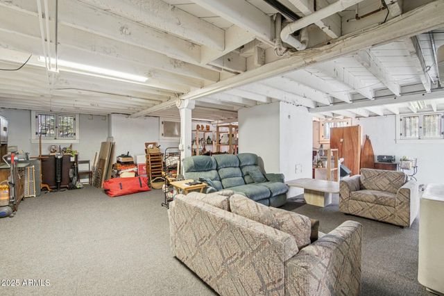 948 S ASH Avenue, Tempe, AZ 85281