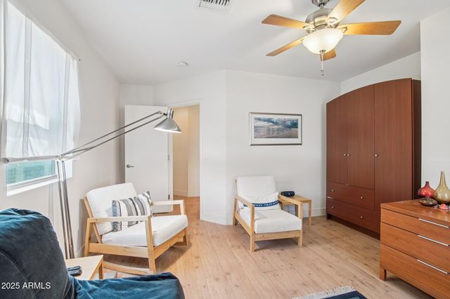 948 S ASH Avenue, Tempe, AZ 85281