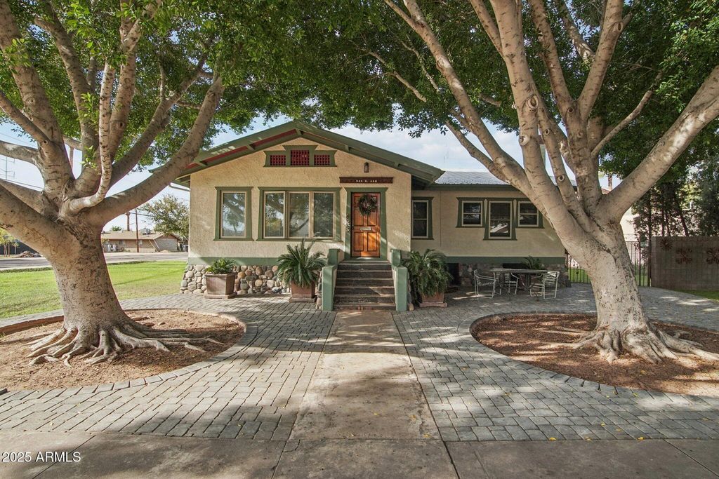 948 S ASH Avenue, Tempe, AZ 85281