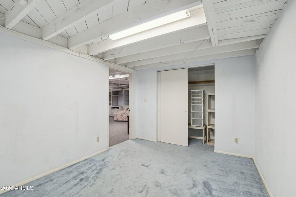 Image 30 of property listing at 948 S ASH Avenue, Tempe, AZ 85281