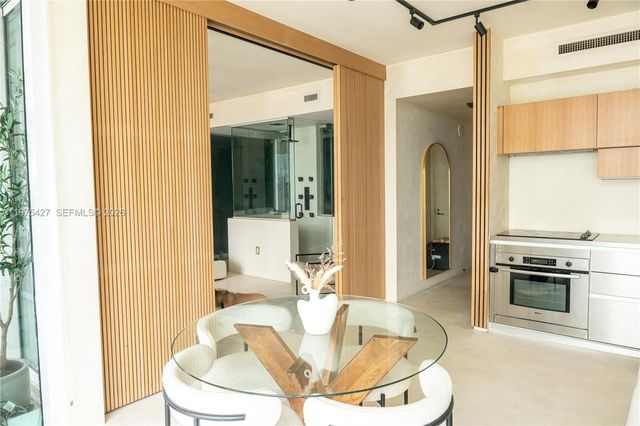 1040 Biscayne Blvd Apt 2905, Miami, FL 33132