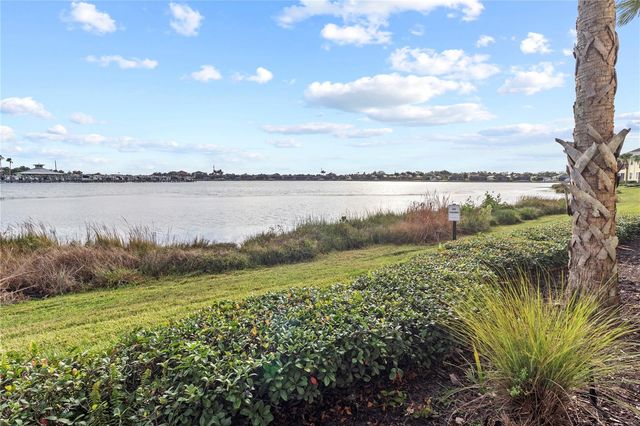 1151 RIVERSCAPE STREET, Bradenton, FL 34208