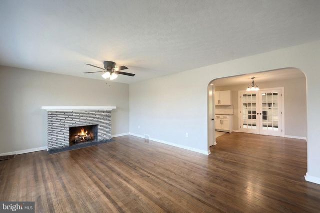 264 CHERRY ST, York, PA 17402