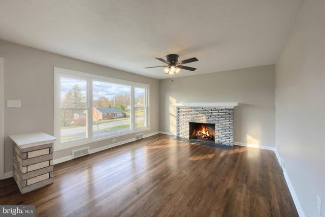 264 CHERRY ST, York, PA 17402