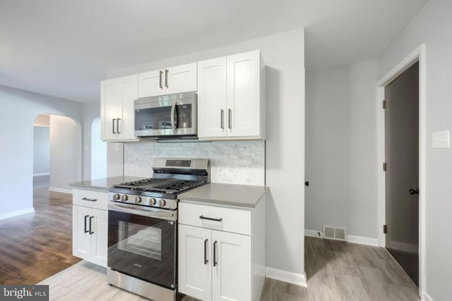 264 CHERRY ST, York, PA 17402