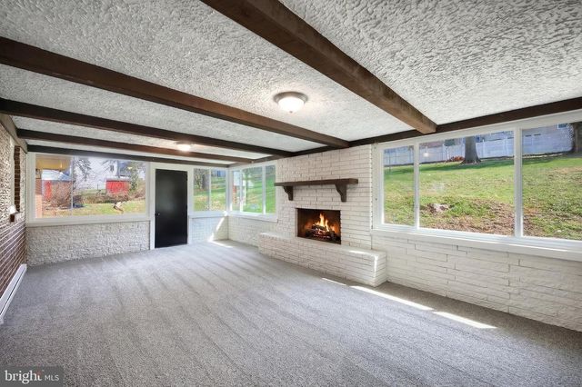 264 CHERRY ST, York, PA 17402