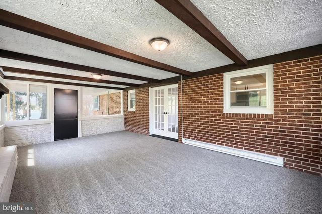 264 CHERRY ST, York, PA 17402