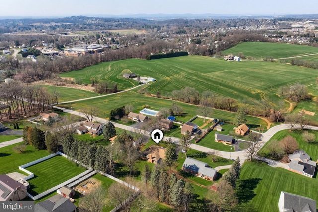 264 CHERRY ST, York, PA 17402