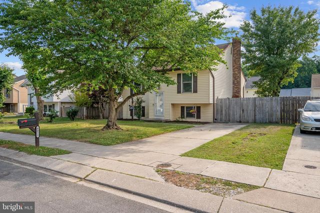 8033 ESCALON AVE, Pasadena, MD 21122