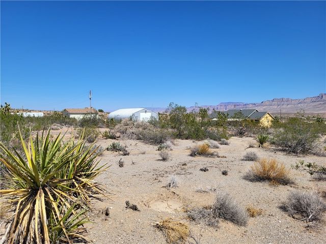 340 E Yates Drive, Meadview, AZ 86444