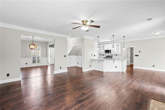 855 Charter Club Drive, Lawrenceville, GA 30043