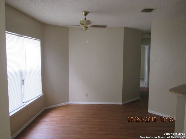 3932 Heritage Hill Dr, San Antonio, TX 78247