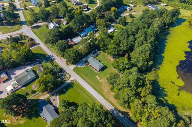 402 Stallings Road, Zebulon, NC 27597