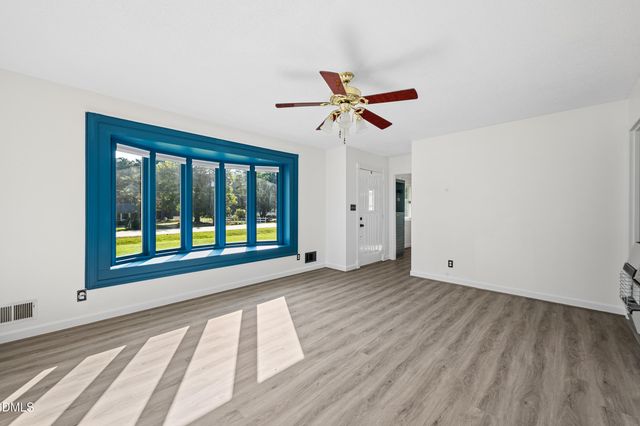 402 Stallings Road, Zebulon, NC 27597