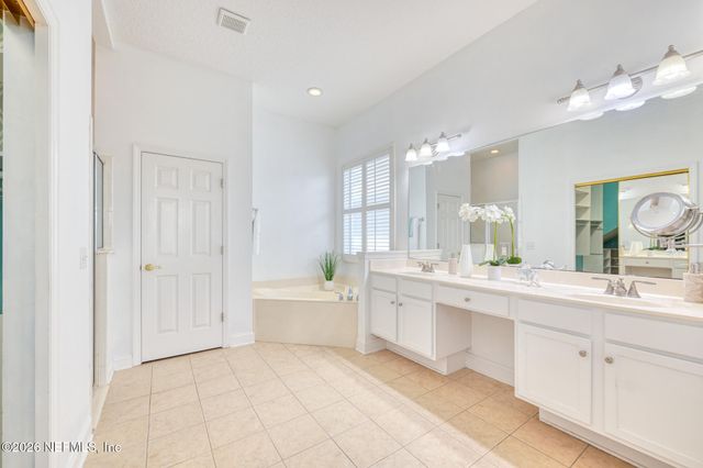 645 SAND ISLES Circle, Ponte Vedra Beach, FL 32082