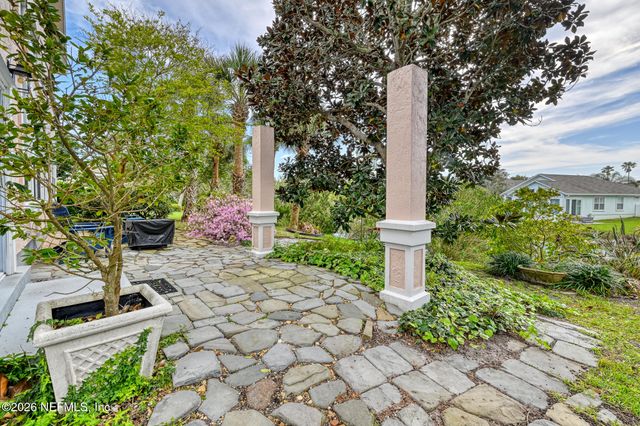 645 SAND ISLES Circle, Ponte Vedra Beach, FL 32082