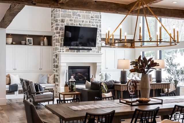 1230 S EAGLENEST DR, Woodland Hills, UT 84653