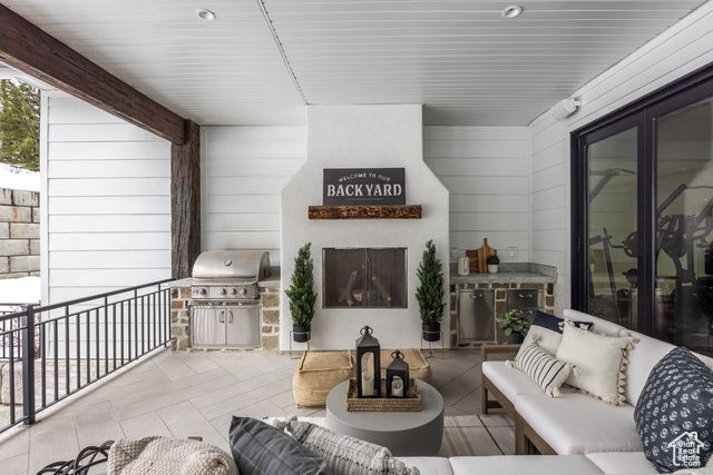 1230 S EAGLENEST DR, Woodland Hills, UT 84653