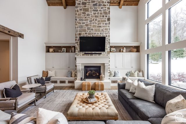 1230 S EAGLENEST DR, Woodland Hills, UT 84653